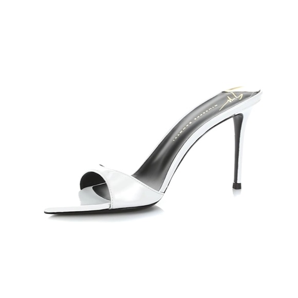 Giuseppe Zanotti Intrigo 90 Sandal, Size: EU 37 - Picture 5 of 16